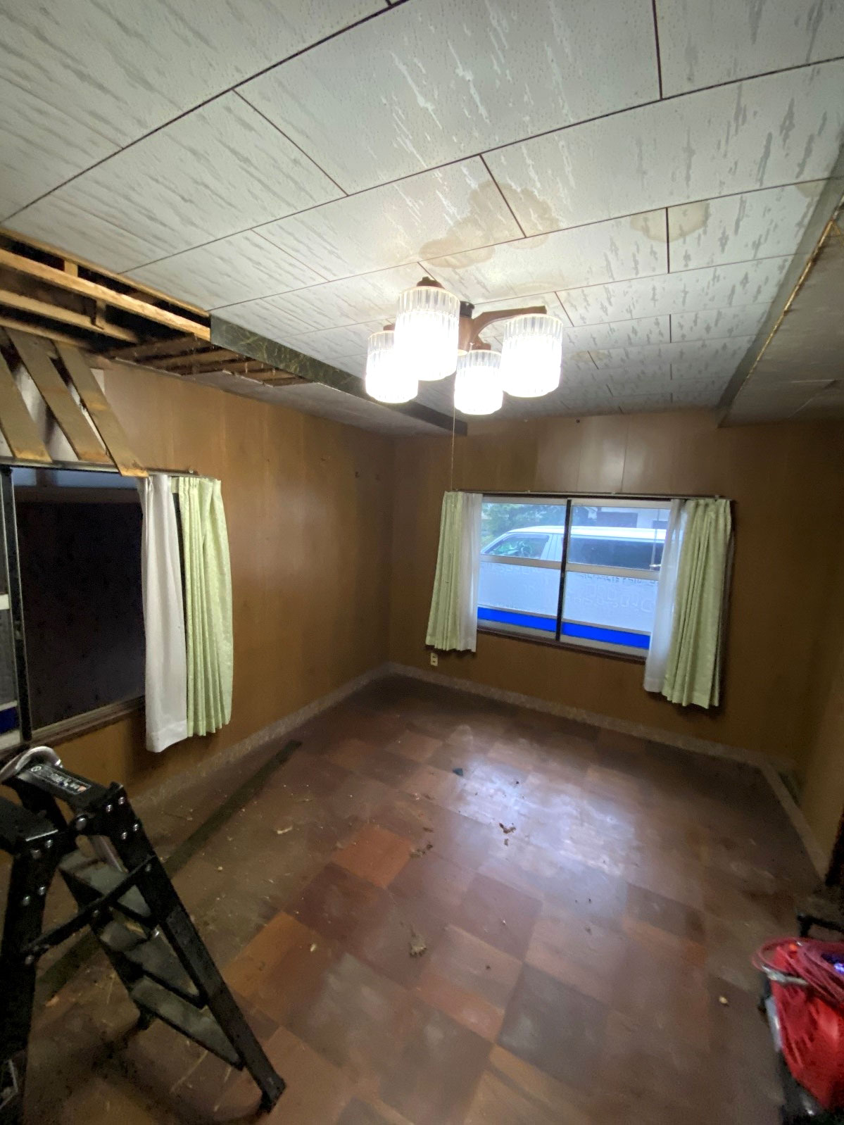 洋間施工事例ビフォー